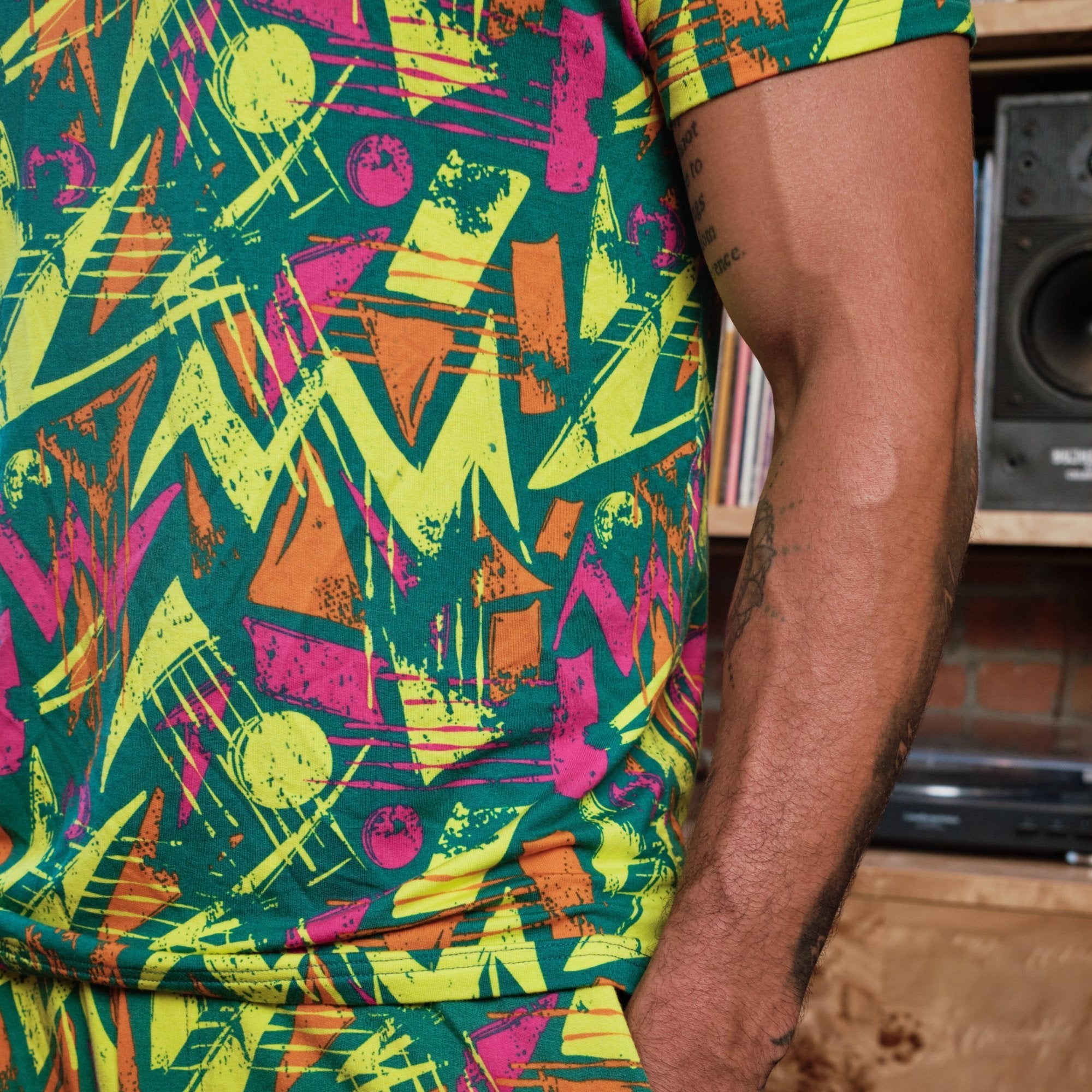 modelsizing1: Laurencio is 5’11” and wearing a medium. | first: mens, womens, best-sellers, tops, bottoms | type: men