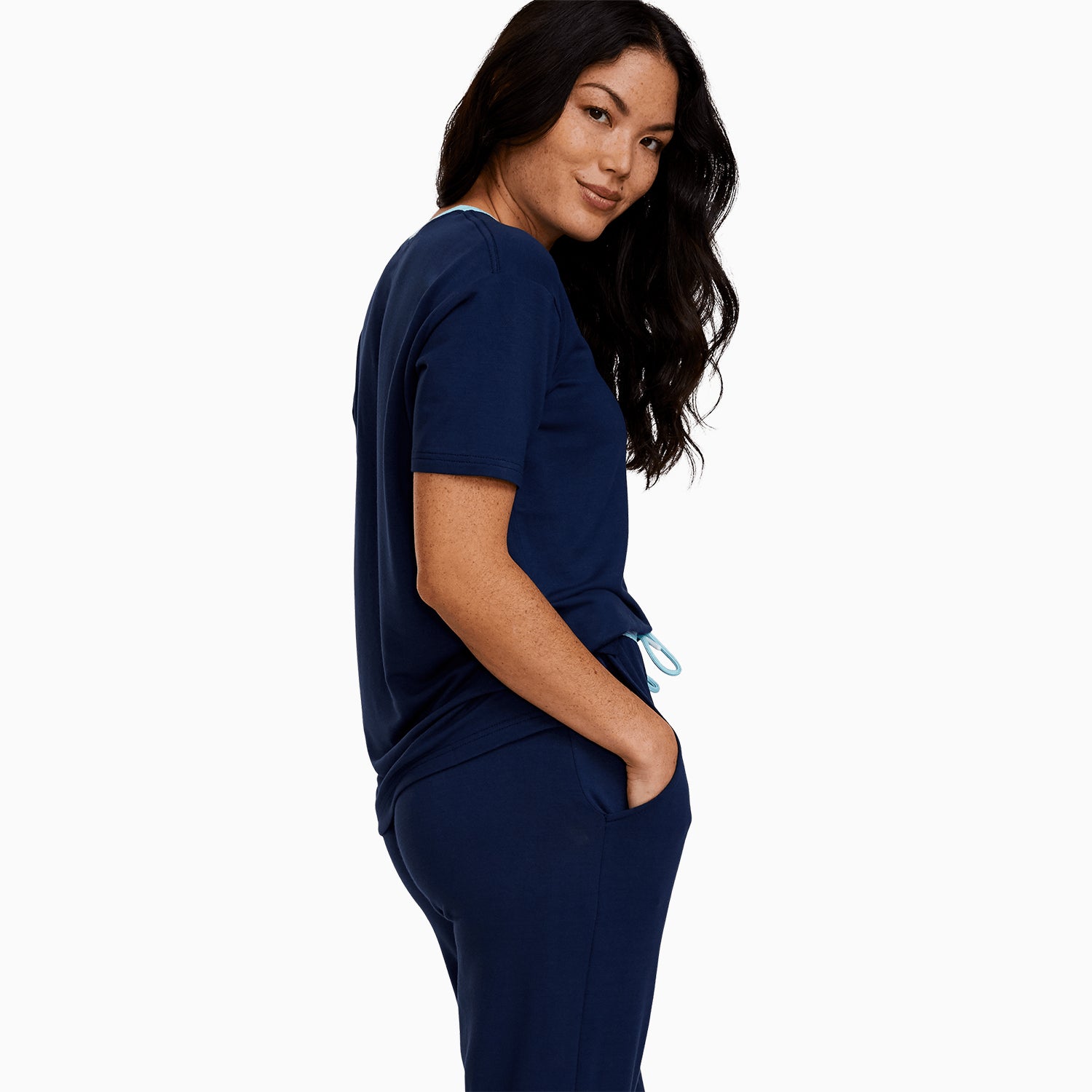 modelsizing1: Megan is 5'6" and wearing a small. | type: women