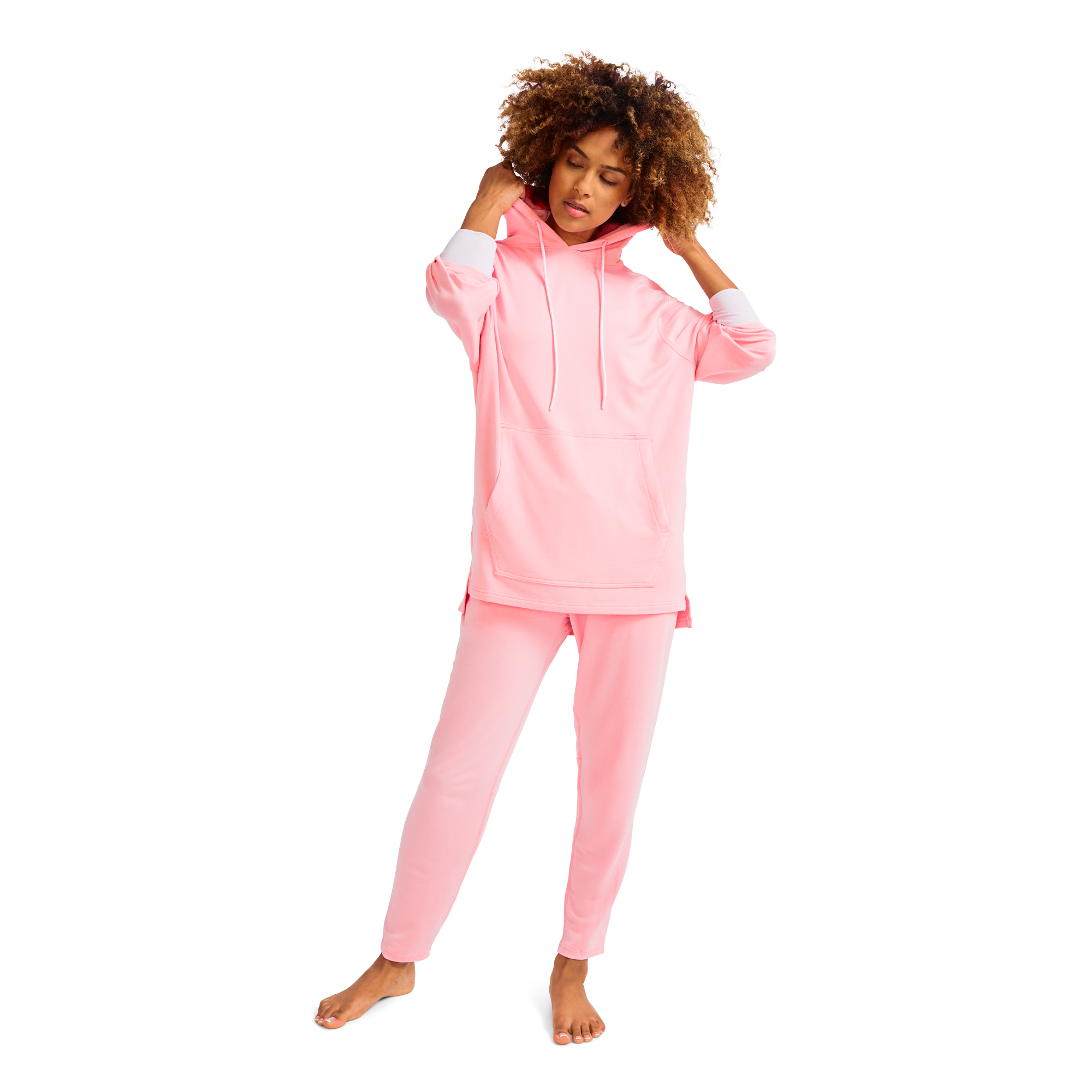 modelsizing1: Monica is 5'6 and wearing a small. | type: women
