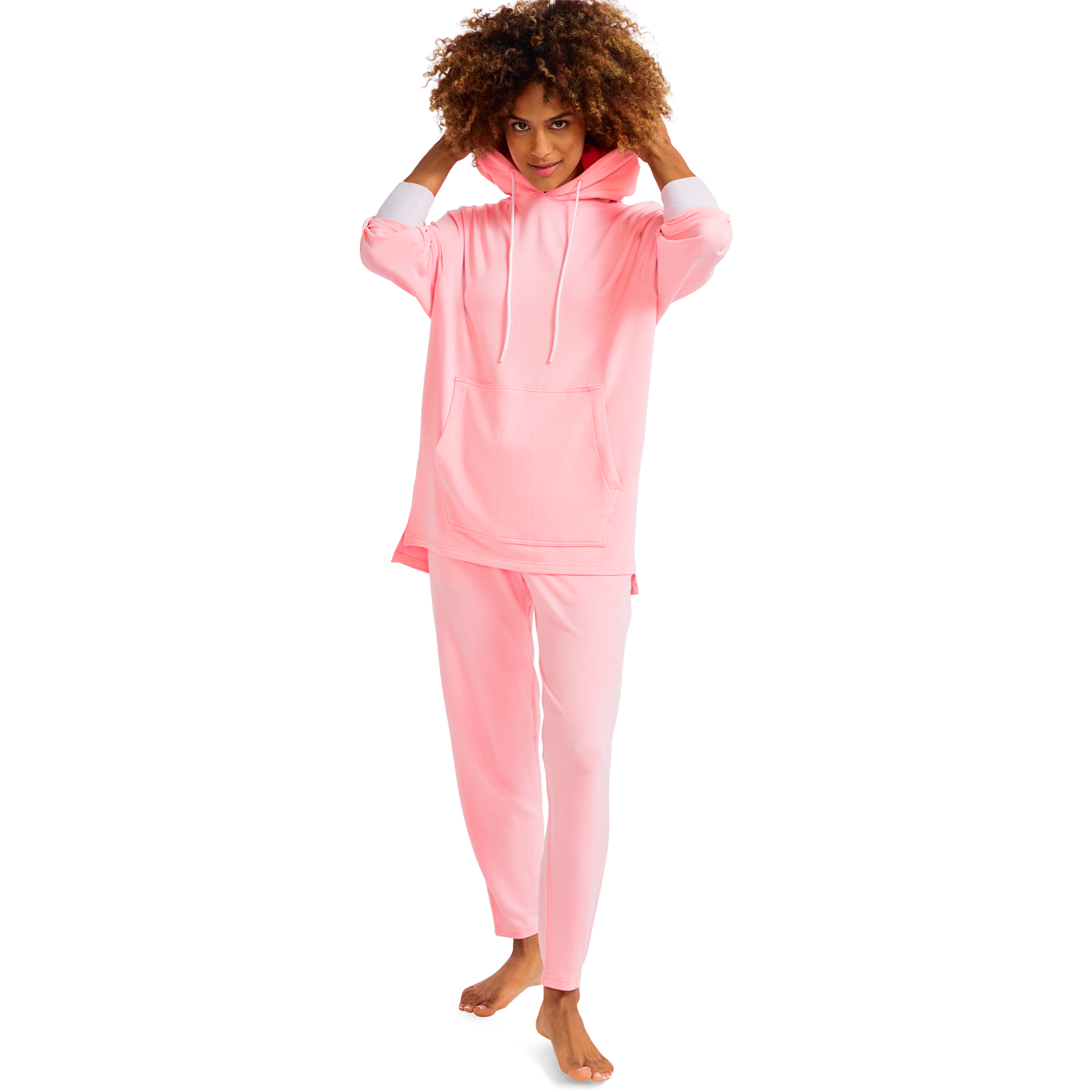 modelsizing1: Monica is 5'6 and wearing a small. | type: women
